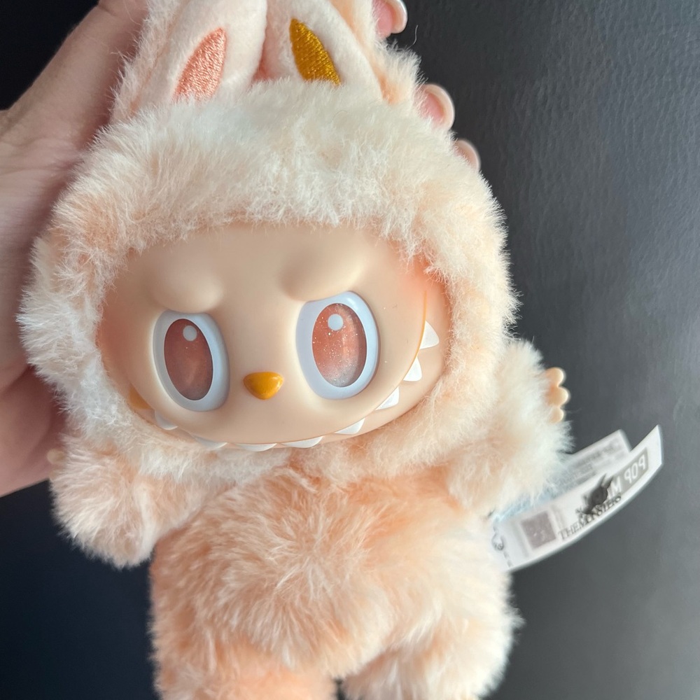 POPMART Authentic Big into Energy Labubu